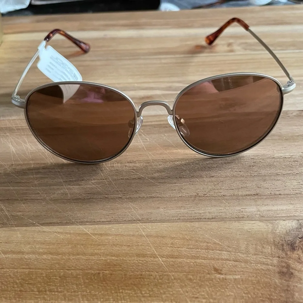 Joe’s Jeans Aviator Sunglasses Brown Lens